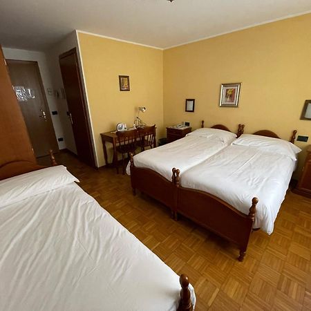 Albergo Nuoitas Forni di Sopra Bagian luar foto